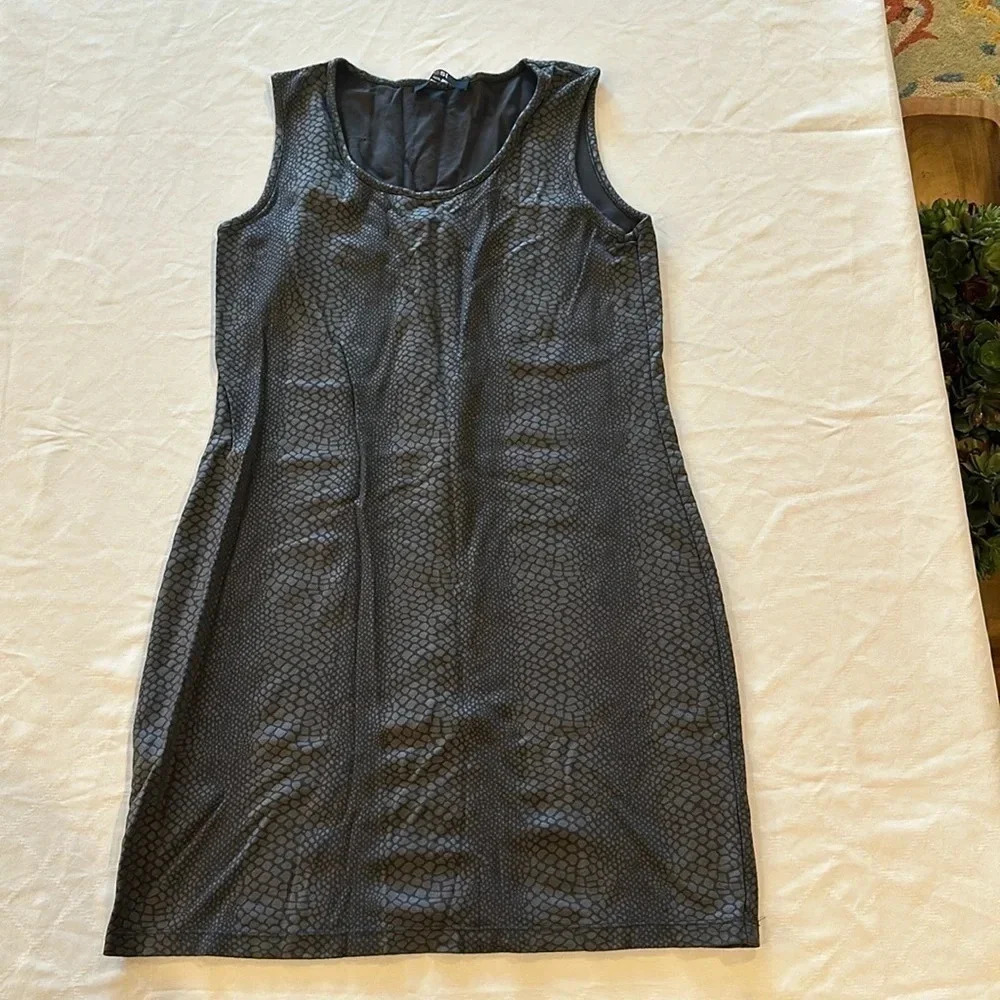Yest women’s snakeskin print sleeveless dress large EUC‎